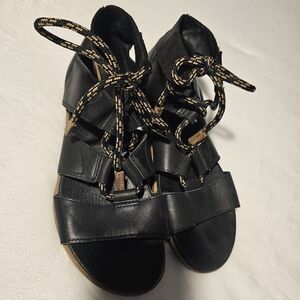 Sorel Torpeda Sandals Size 9 Black Lace-Up
